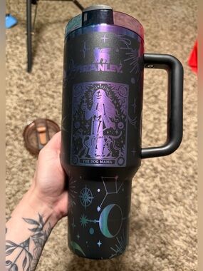 Stanley Dog Mom Tarot Engraved 40 Oz Quencher - Black Chroma